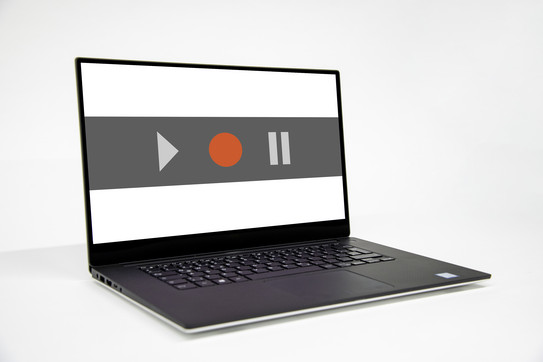 Aufzeichnung Laptop mit Record-Zeichen